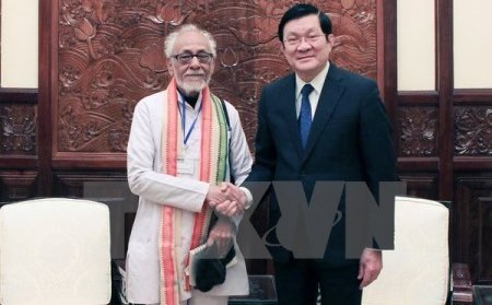 Staatspräsident Truong Tan Sang empfängt Vorsitzenden der Komission für Solidarität zwischen Vietnam